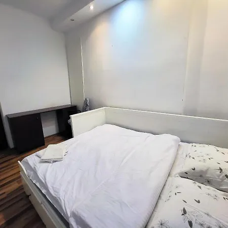 Apartroom Royal Near Plac Konstytucji Dnf * Варшава